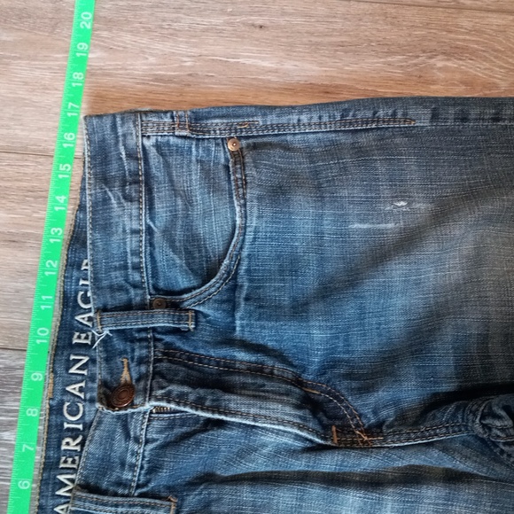 AMERICAN EAGLE RELAXED, DISTRESSED BOTTOM, BLUE JEANS ๐ - Picture 5 of 16
